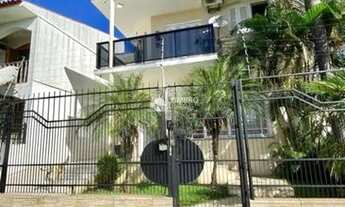 Imagem 1: Casa à venda 3 dormitórios com suíte e closet