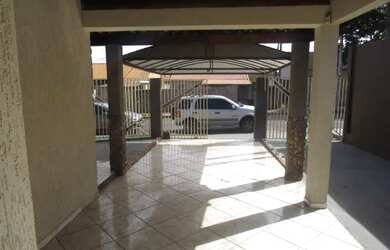 Imagem 2: Casa para aluguel com 100 metros quadrados com 3 quartos em Jardim Nobre - Rolândia - PR