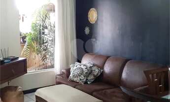 Imagem 3: Sobrado com dois quartos e edicula