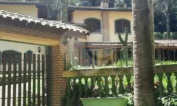 Imagem 4: Casa a Venda no condomínio Parque Imperial na Serra da Cantareira