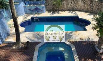 Imagem: Casa á venda com 4 suítes, 4 vagas