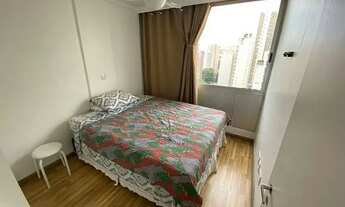 Imagem 7: Apto. andar alto ensolarado, 2 dormitórios e 1 cozinha c/ armários, 1 vaga, 2 quadras da P