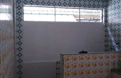 Imagem 4: Casa para aluguel possui 65 metros quadrados com 2 quartos em Bento Ribeiro - Rio de Janei