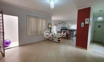 Imagem 7: Casa com 2 dormitórios para alugar, 180 m² por R$ 3.210,73/mês - Parque Jambeiro - Campina