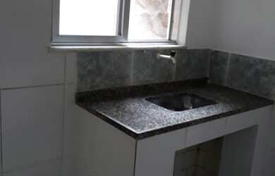 Imagem 2: Alugo quitinete em Vicente de Carvalho em vila residencial sem condomínio