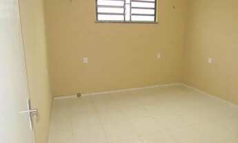 Imagem 7: Excelente casa residencial toda reformada com 2 suítes sendo 1 reversível, sala, cozinha