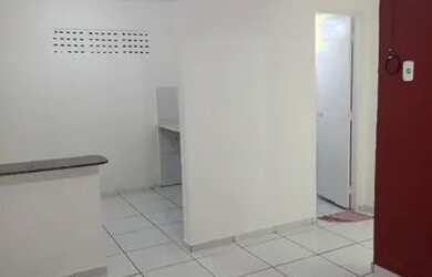 Imagem 5: Disponível em Maio 15/05 P/ Alugar APTº padrão térreo C/2Qtos - Conj.Araturi Novo