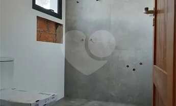 Imagem 7: Casa nova em condomínio fechado com segurança 24 horas, com 4 dormitórios