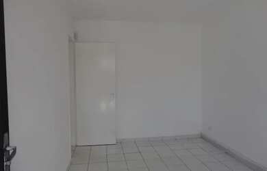 Imagem 4: Mogi das Cruzes - Casa Padrão - Conjunto Residencial Nova Bertioga