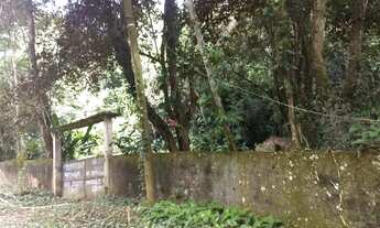 Imagem: Terreno, Várzea das Moças, Niterói