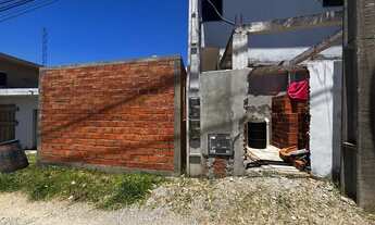 Imagem 5: Duas kit net padrão em fase de acabamento