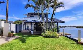 Imagem 2: Casa de Alto Padrão as margens do rio mampituba