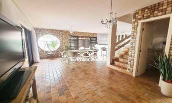 Imagem 6: Sobrado com 3 dormitórios à venda, 254 m² por R$ 1.350.000,00 - Centro - Guaratuba/PR