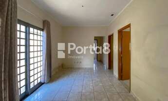 Imagem 3: Terreno de 264m² no Jardim Santa Catarina - Casa Funcional em Área Privilegiada Próxima à