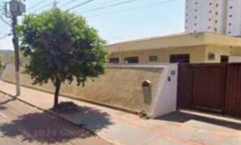 Imagem: Casa 381 m² (área construída) em Terreno