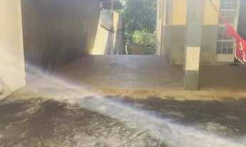 Imagem 3: Imóvel para aluguel possui 220 metros quadrados com 4 quartos em Jardim Ipê - Lagoa Santa