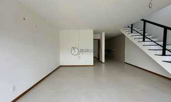 Imagem 2: Casa à venda em condomínio com 3 quartos sendo 2 suítes, 138.84 m² no Golfe - Teresópolis