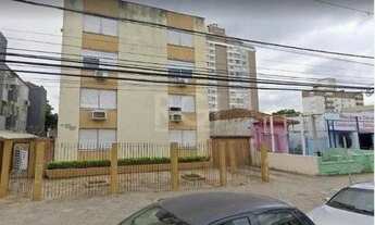 Imagem 2: Apartamento 2 dormitórios, 2 vagas, no bairro Rio Branco, em Porto Alegre, RS