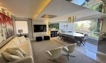 Imagem 4: Apartamento de 250m² No Bairro de Casa forte - Porteira Fechada