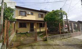 Imagem: Sobrado no bairro Guaruja