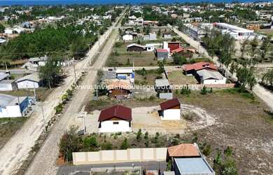 Imagem 4: Casa á venda com 2 dormitórios no bairro Village Dunas em Balneário Gaivota / SC