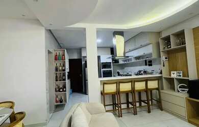 Imagem 3: Sobrado em Candeias com 450 m² com 4 qts e piscina