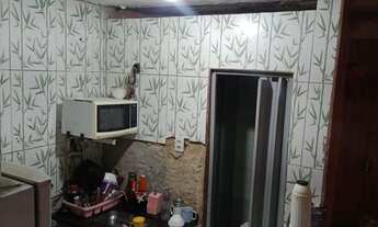 Imagem 5: Casa no IAPI Casa com 2 dormitórios