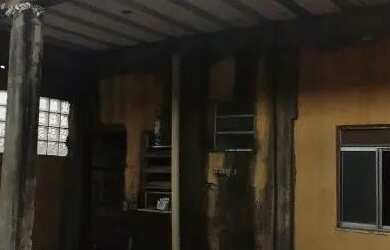 Imagem 2: Casa em construção 2 quartos, Sala, Cozinha e Banheiro, no Bairro São Pedro - Esmeraldas