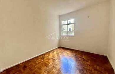 Imagem 7: Apartamento : / Residencial / Glória