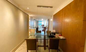 Imagem 2: OPORTUNIDADE, 4 QUARTOS, 2 SUÍTES, SOL DA MANHÃ, 3 VAGAS DE GARAGEM NA PRAIA DO CANTO, VIT