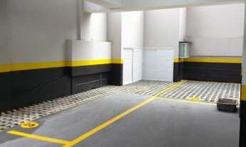 Imagem 3: Apartamento para aluguel e venda possui 43 metros quadrados com 2 quartos, 1 vaga de garag