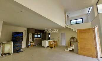 Imagem 7: Espetacular casa de frente para a lagoa com 220 m2 4 dormitórios sendo 2 suítes !