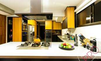 Imagem 7: Apartamento 193m² para Venda em Moema