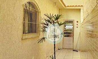 Imagem 3: Sobrado IMPECÁVEL bem distribuído com 194m² composto por 3 dormitórios sendo 2 com suíte