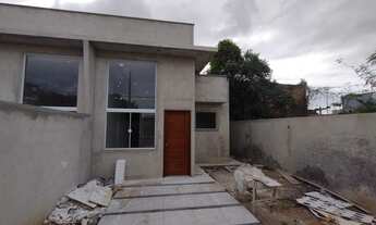 Imagem 2: Casa para Venda em Rio das Ostras, Extensão Serramar, 2 dormitórios, 1 suíte, 2 banheiros