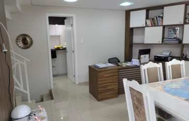 Imagem 5: Sobrado para venda com 193 metros quadrados com 3 quartos em Mercês - Curitiba - PR