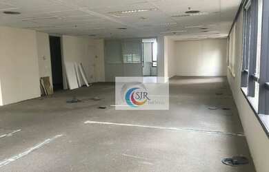 Imagem 7: Conjunto comercial de 200 m² em vão livre com 6 vagas