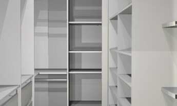 Imagem 7: Casa em Cond. Mont Blanc, 3 suítes, 451m² toda com móveis planejados