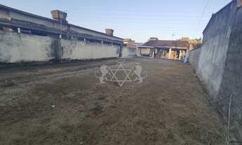 Imagem 2: Edícula com terreno amplo no bairro Jardim das Gaivotas, Caraguatatuba, Litoral Norte de S