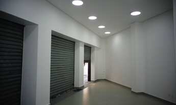 Imagem 2: Ponto comercial/Loja todo reformada para aluguel tem 50 metros quadrados em Sé - São Paulo