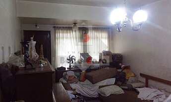 Imagem 2: Casa antiga em ótima localização