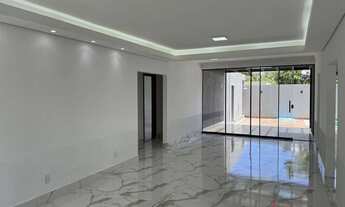 Imagem 4: Casa Novinha Casa com 3 dormitórios