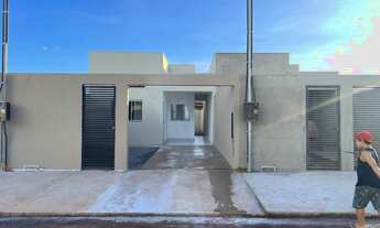 Imagem: Vende-se casa no bairro Chapéu do Sol em