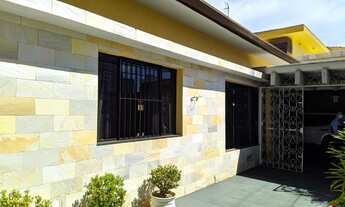 Imagem 1: Casa para aluguel 300m² com 3 dorm - Quintal com churrasqueira