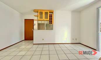 Imagem 5: Apartamento para venda possui 67 m² com 2 quartos, 1 suite em Carvoeira - Florianópolis