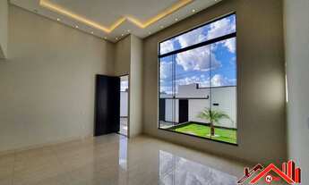 Imagem 2: Casa de Alto e Luxuoso Acabamento Interno à Venda, 3 Suítes e Varanda Gourmet - Três Maria