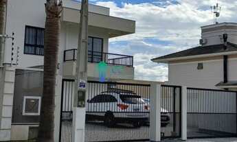 Imagem 2: Sobrados mobiliados 02 dormitórios na Praia do Sonho em excelente localização