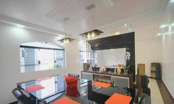 Imagem 2: Casa 300m² * 6 quartos * 4 Vagas * Pertinho da Estação de Metrô Vila Matilde