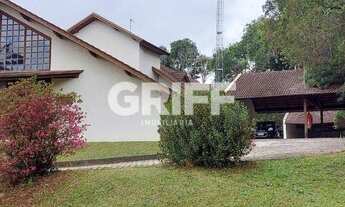 Imagem: Casa com 3 suítes à venda, 656 m² por