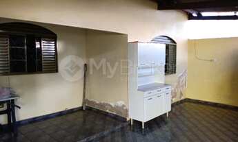 Imagem 6: Casa com 3 quartos - Bairro Jardim América em Goiânia